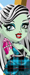 Monster High Chibi Frankie Stein Dress Up